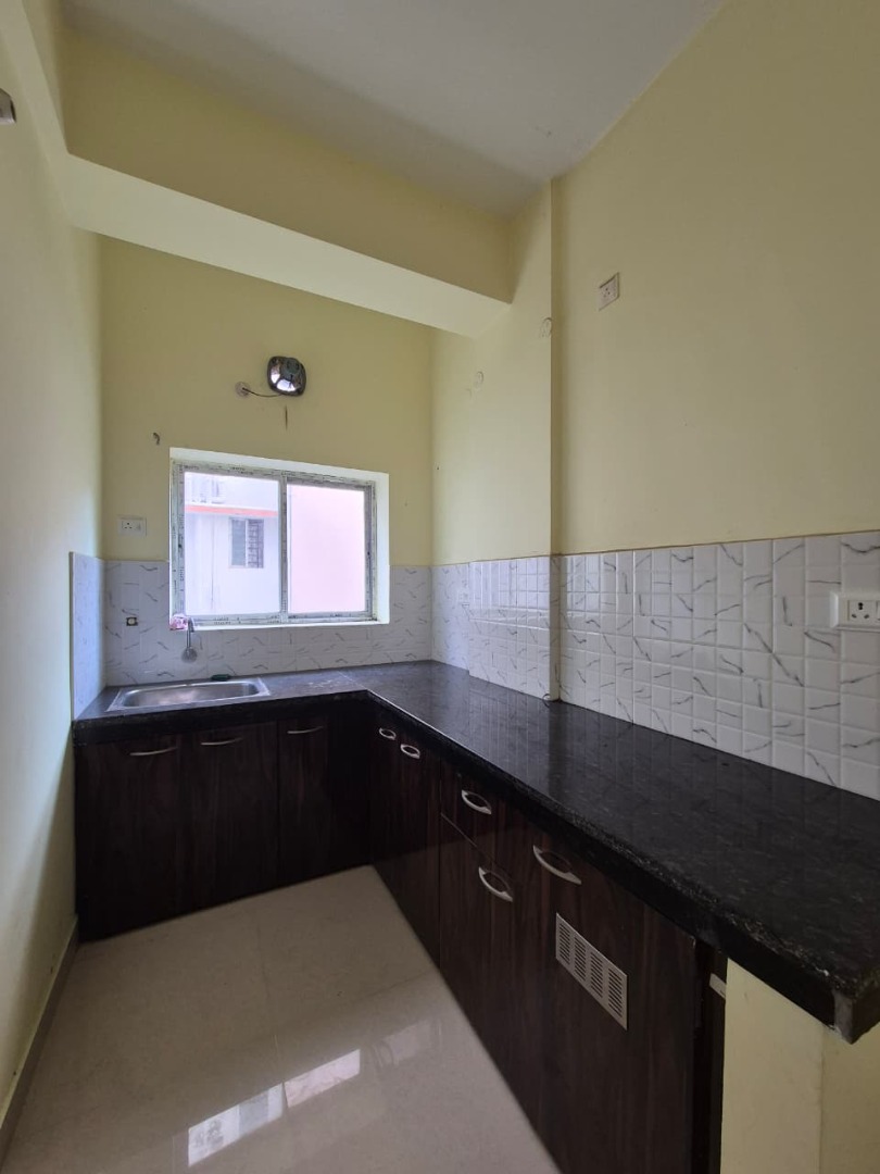 Unfurnished 2bhk in Zoo Road Tiniali, Guwahati, Assam, India for Rent